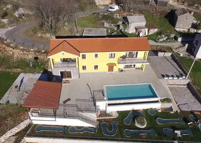 Bambi Vila Mošćenička Draga